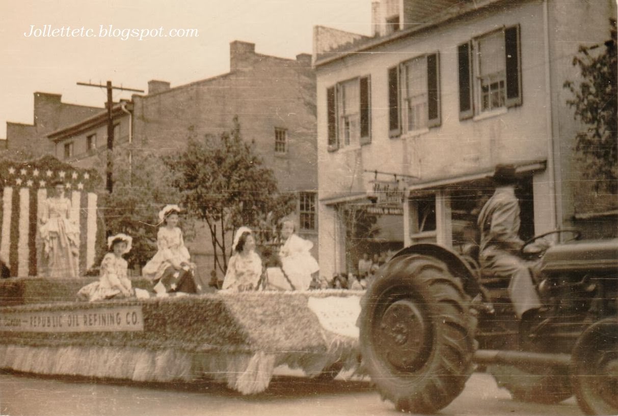 Shenandoah Apple Blossom Parade April 1948