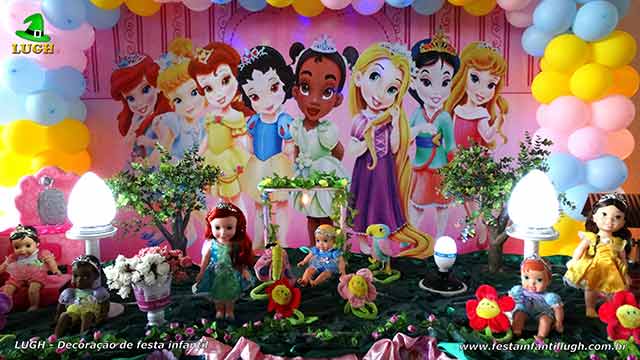Mesa temática de aniversário Princesas Baby Disney