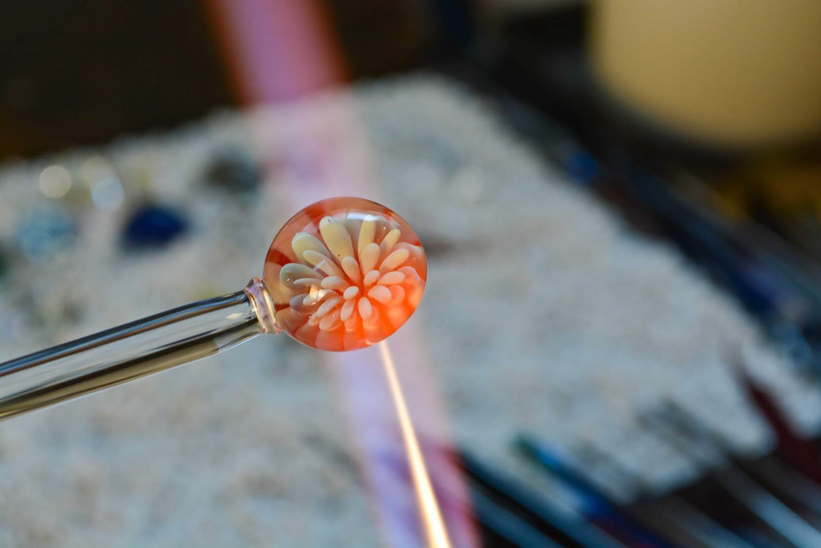 Le velo Indigo: Glass flower implosion