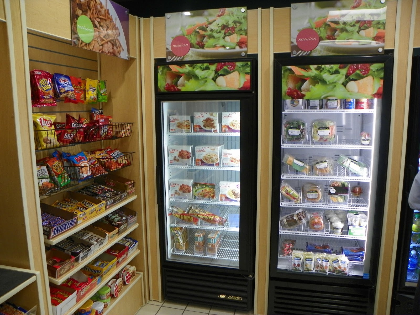 NOMADIC CHEF Compass Group USA Faculty Internship Charlotte, NC Day One