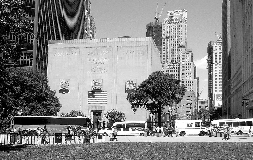 el imperio moderno brooklynbattery tunnel ventilation building