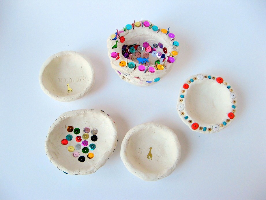 Gingham Cherry Cabin fever 2013 pinch pots