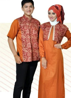 Baju berpasangan batik
