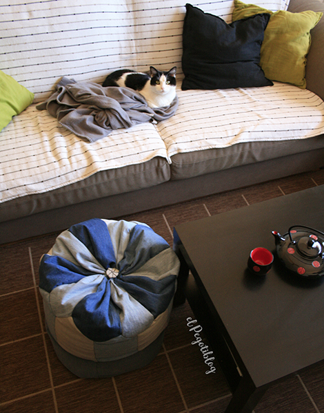 Crea un pouf reciclando unos vaqueros viejos - Diseño, materiales y paso a paso