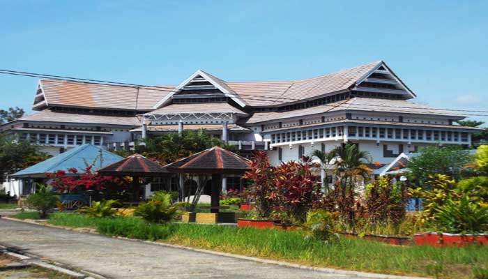 JELAJAHI 10 TEMPAT WISATA ANDALAN KOTA PALU | Reygian Wisata Indonesia