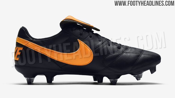 anti clog football boots