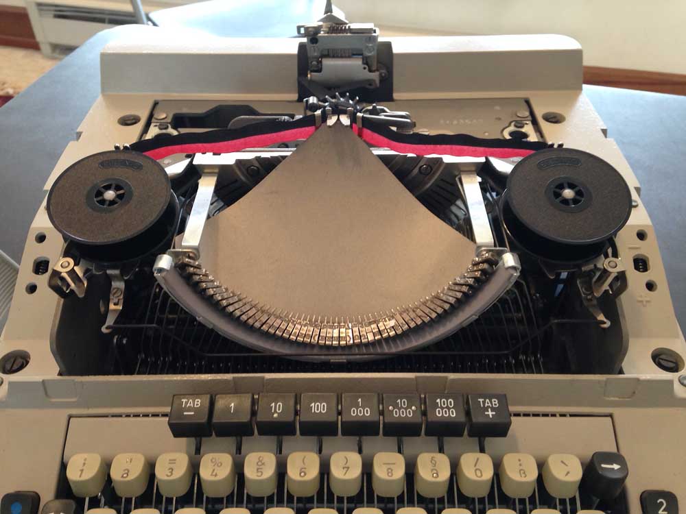 A brand-new 48-year-old typewriter/ /THE TYPEWRITER REVOLUTION
