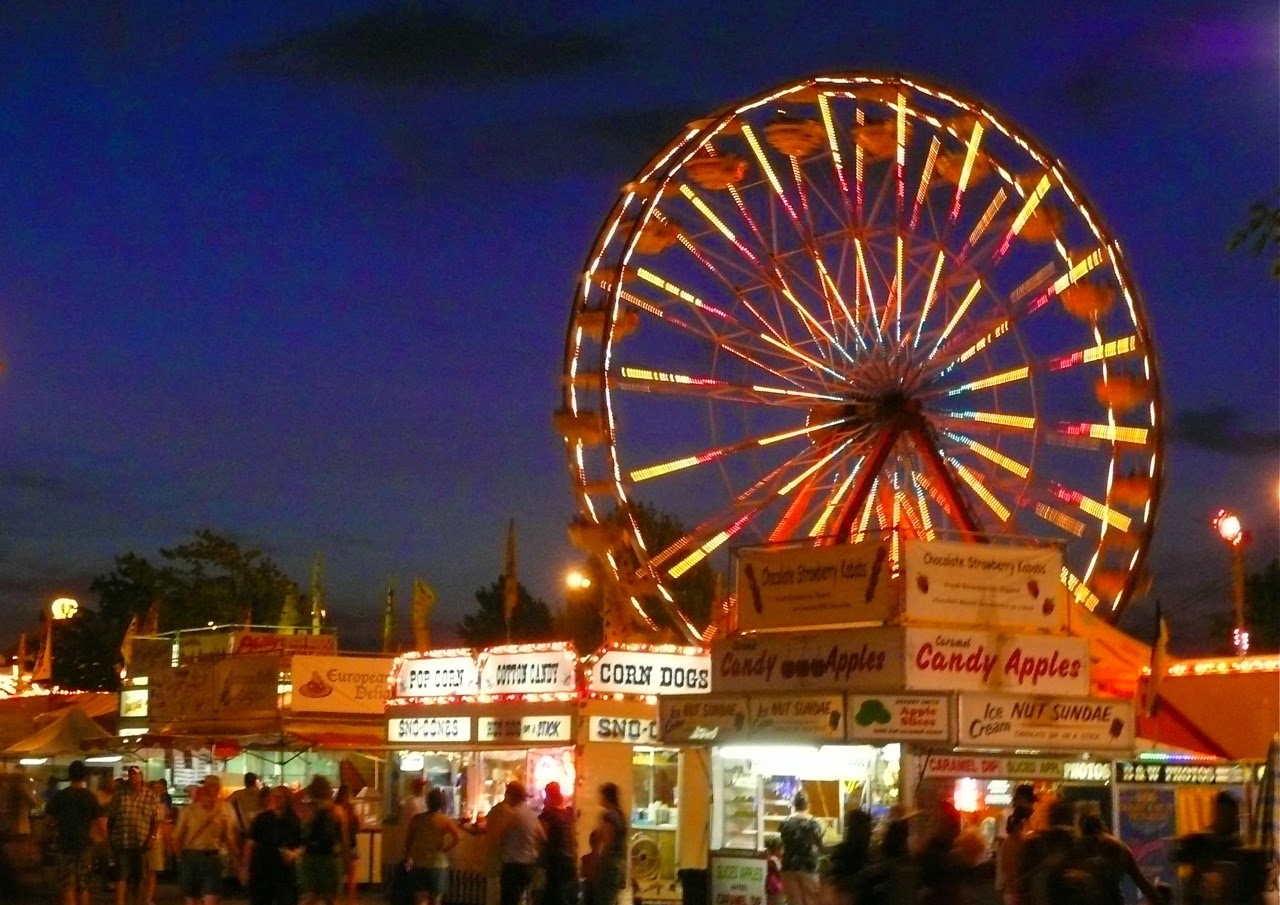 Eugene, Lane County Fair, summer, fairway food, fun, summertime, sunset, crowd