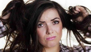 10 Cara Alami Mengatasi Rambut Berminyak 10 Cara Alami Mengatasi Rambut Berminyak