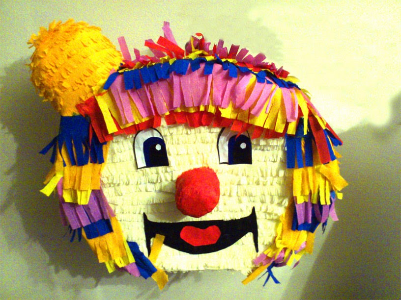 Piñatas de Payasos, parte 1