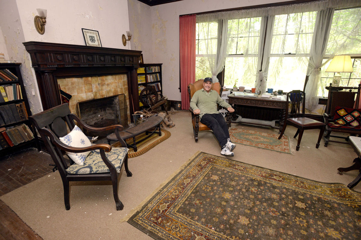 Sweet House Dreams Save Me Page Mansion, 1913 Brick Colonial Mansion