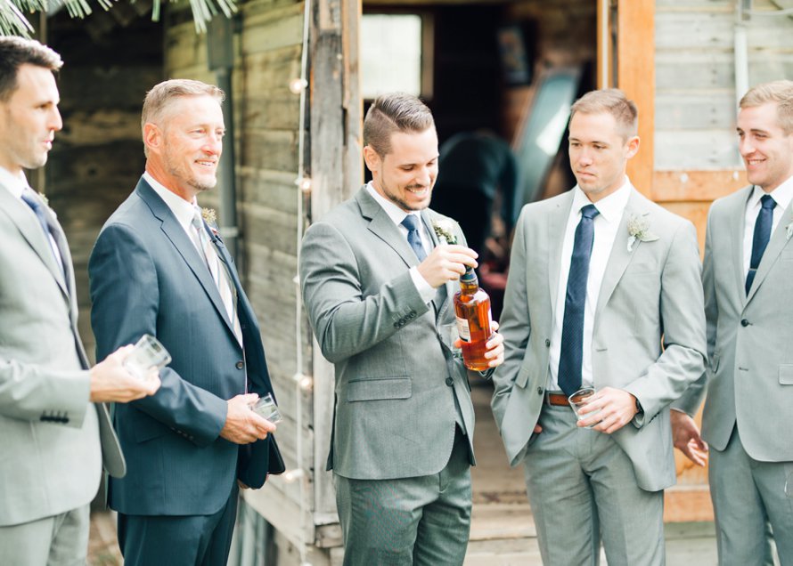 Fall Wedding-Brown Family Homestead-Leavenworth Wedding Photographers-Something Minted Photography