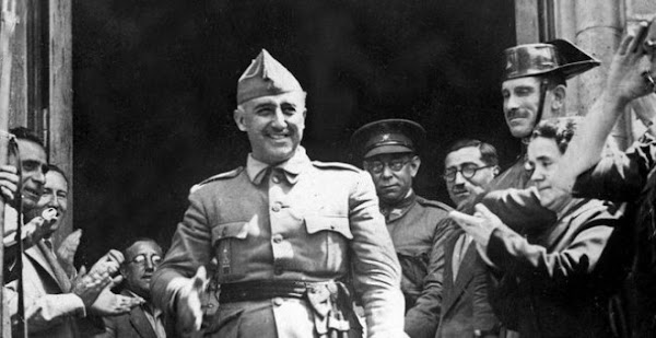 La Fundación Franco rehúsa devolver la Medalla de Oro de Palencia