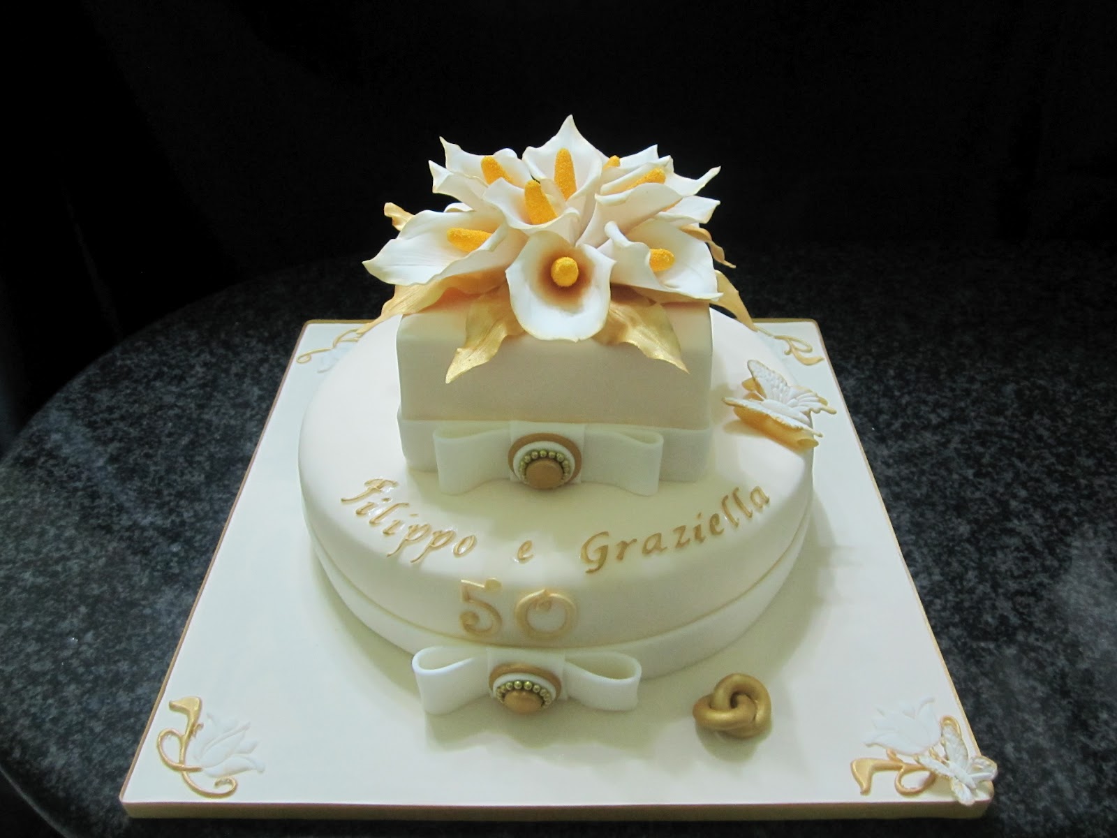 oro torta 50 anni matrimonio