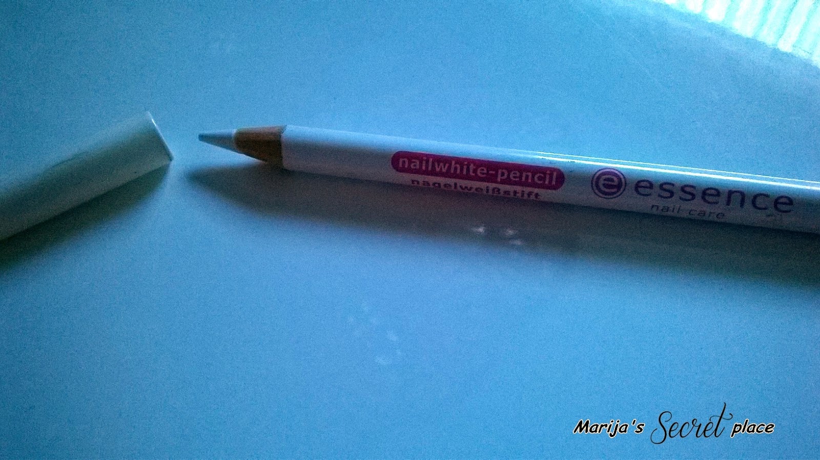 Marija's Secret Place Kako oporaviti nokte?