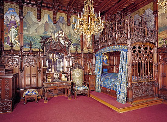 Historic Canopy bed