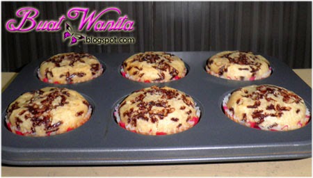 Resepi Asas Muffin / Cupcakes Sukatan Cawan. Simple Sangat 