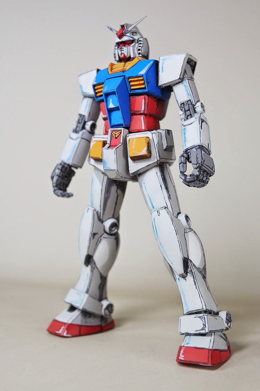 Custom Build: MG 1/100 RX-78-2 Gundam Ver. 2.0 Anime Style Colors