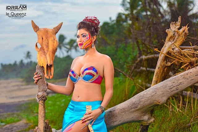 Dilini Aththanayake bikini show