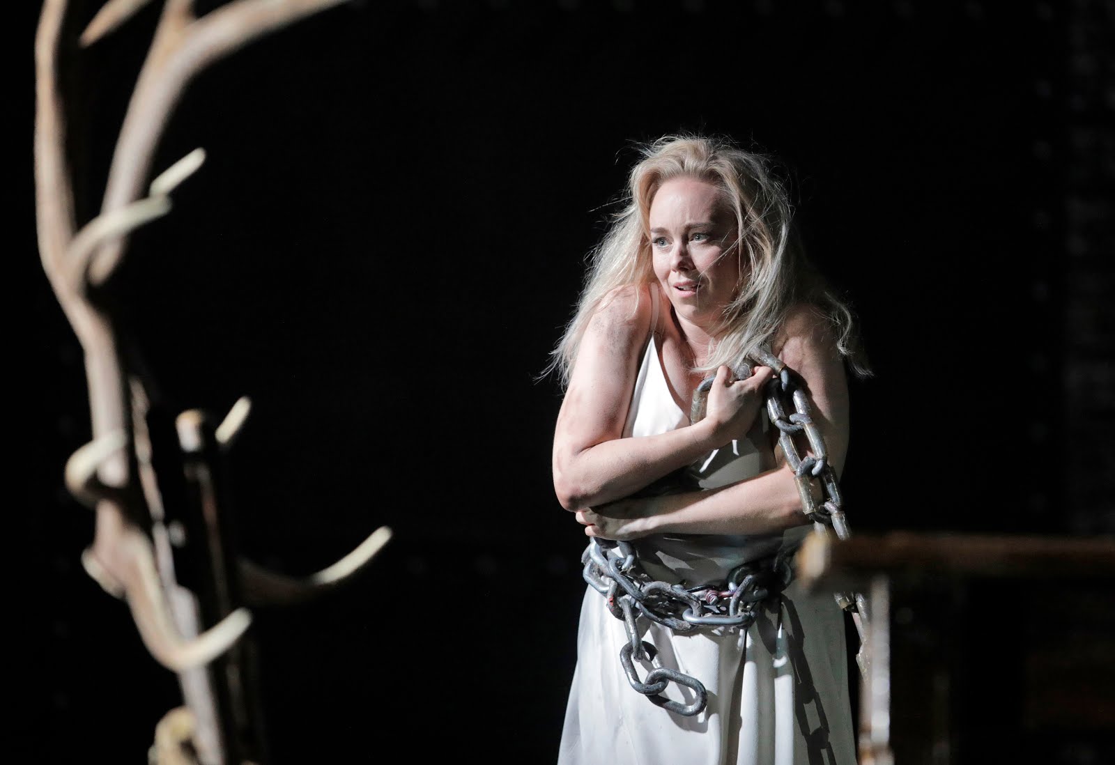 Every goddamn day: 122123: Wagner the feminist? Walküre a sort of  Thelma & Louise on the Rhine.