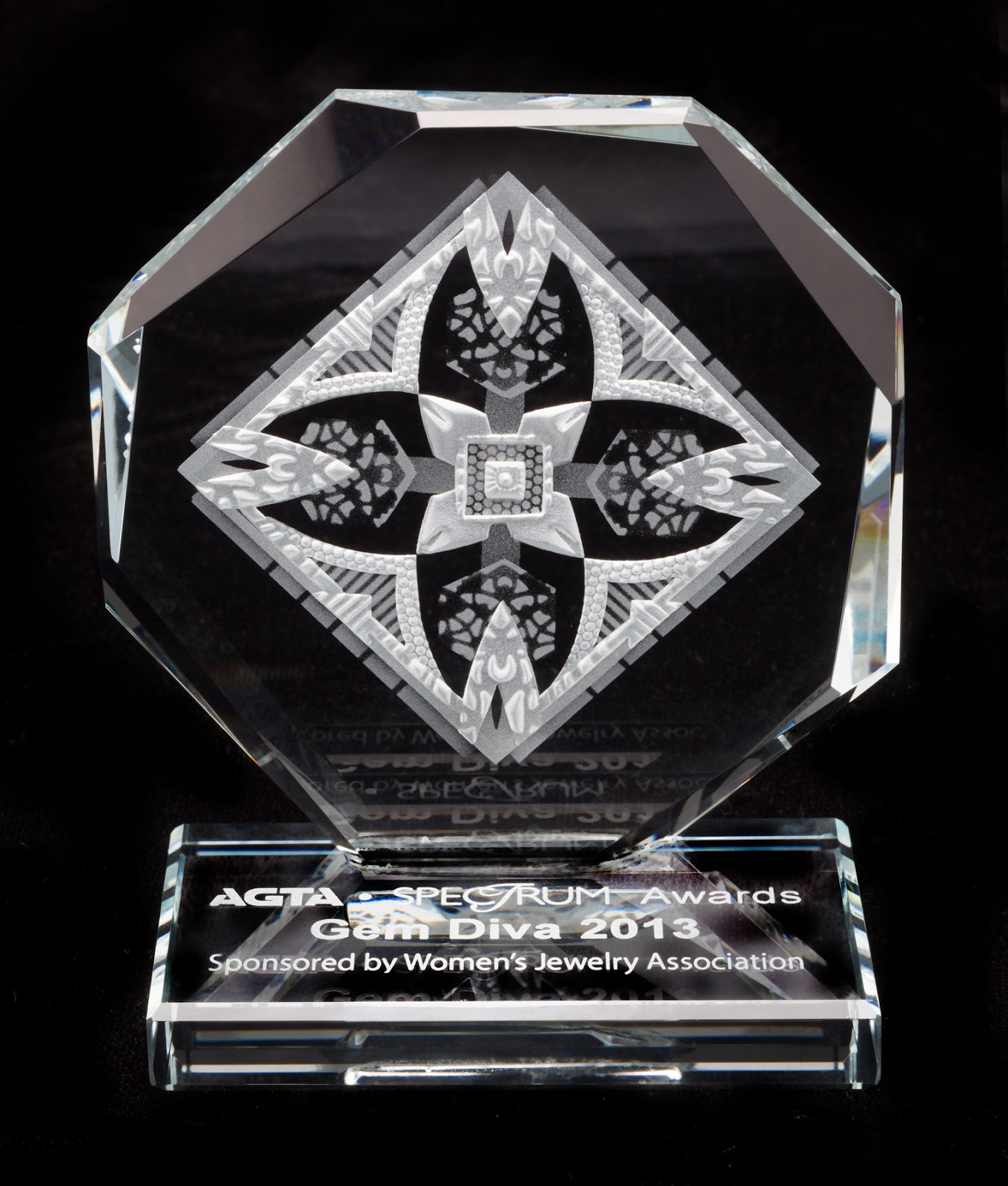 Pamela Froman Fine Jewelry AGTA Spectrum Award Winner Bridal Wear