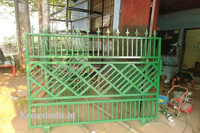 Jasa Pembuatan Pagar Besi Minimalis Seluruh Depok dan Sekitarnya Jasa Pembuatan Pagar Besi Minimalis Seluruh Depok dan Sekitarnya