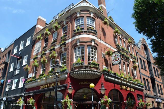 A Typical London Pub Summer in London