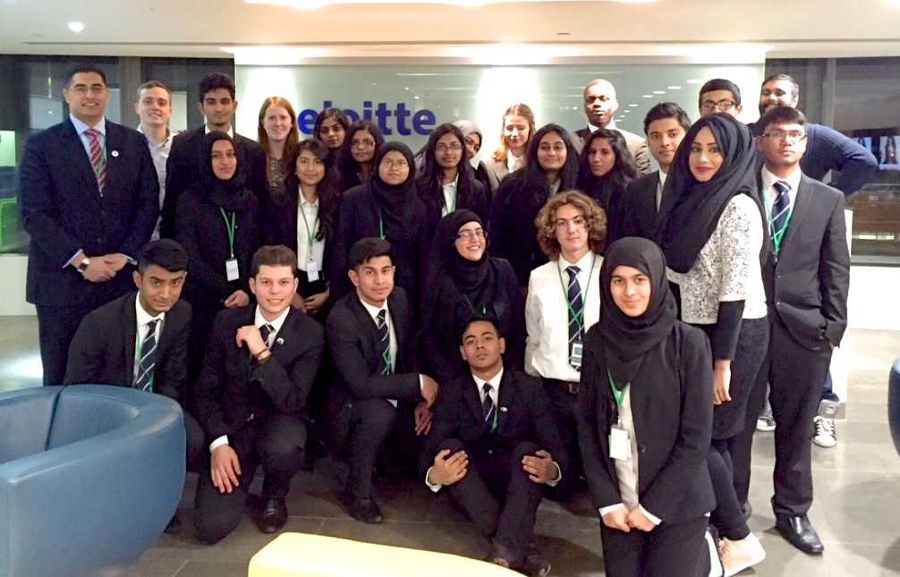 DIRECT JOINING DELOITTE PAY SCALE RS.5.7 LPA WORK OF PLACE