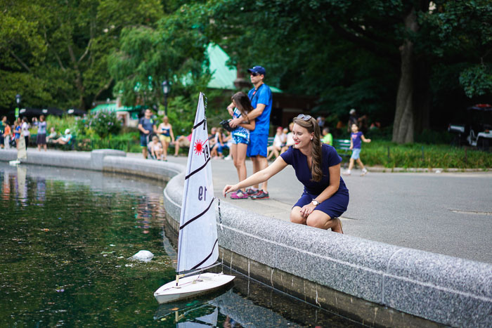 Krista Robertson, Covering the Bases, Travel Blog, NYC Blog, Preppy Blog, Style, Fashion Blog, Preppy Looks, Central Park NYC, Summer in NYC, NYC Summer activities, NYC Lifestyle, Sailboats in Central Park NYC, Lilly Pulitzer, Navy Dress, Preppy Outfit