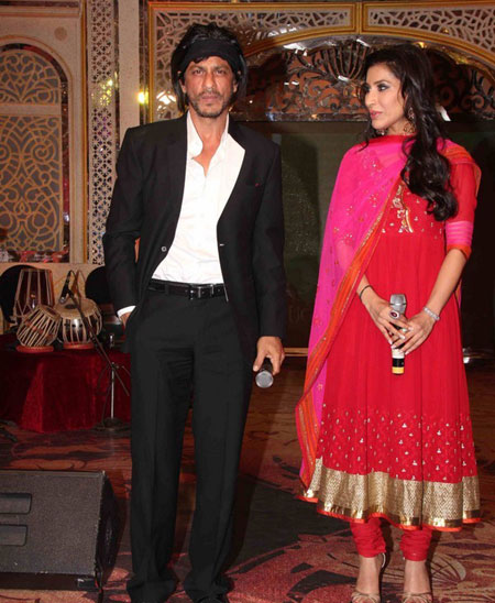 Sophie Choudhary, SRK at Mugal-E-Azam Documentary Release