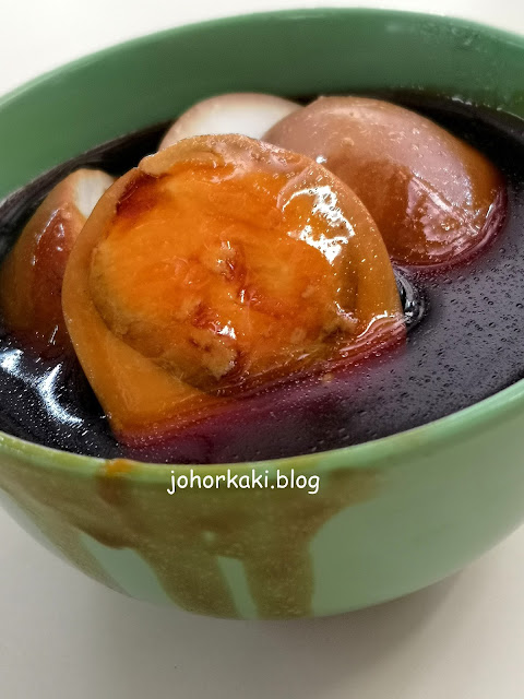 Tong Kee Chicken Rice 東記雞飯. Tanglin Halt Food Centre. Singapore Tong-Kee-Chicken-Rice-東記雞飯-Tanglin-Halt-Food-Centre-Singapore