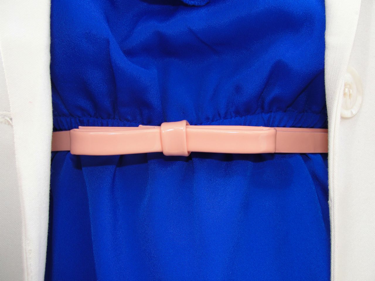 Beauty Guide 101 Look Book 1 blue dress 2 different ways