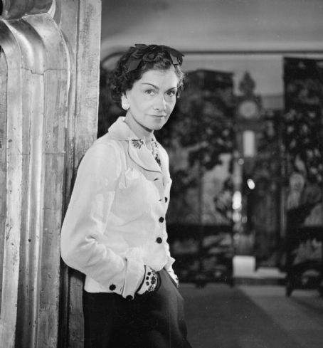 LIFE is Style, Fashion, and Art: The Art of COCO CHANEL