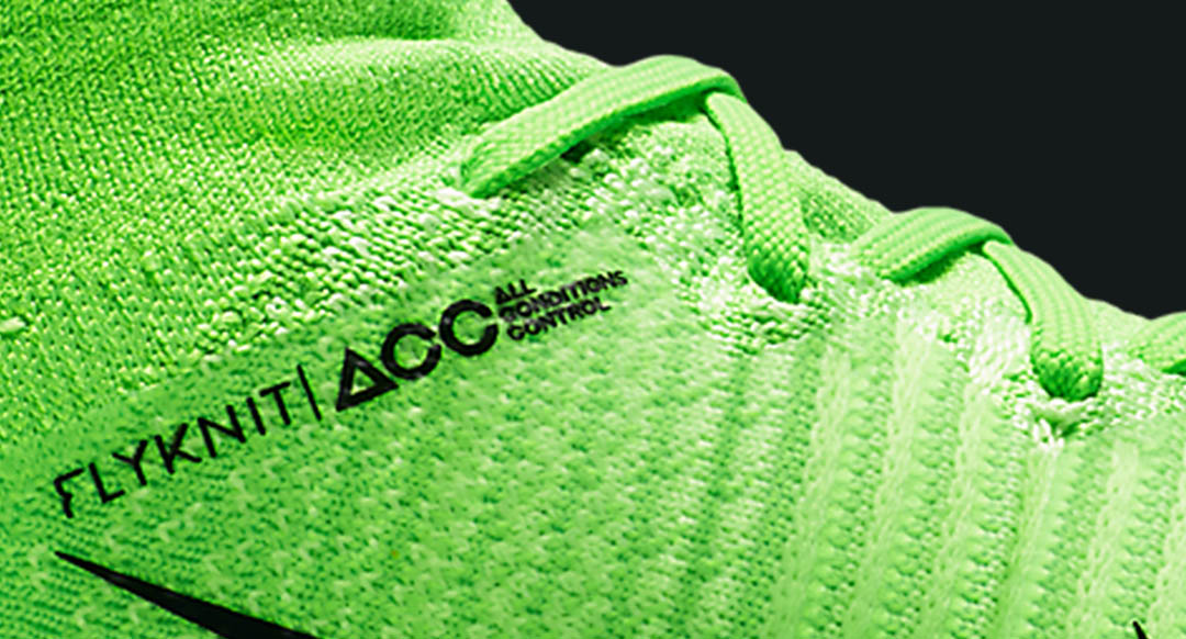 sobresalir fusión Apelar a ser atractivo Updated Design: Electric Green Nike Mercurial Superfly V Radiation Flare  2017 Boots Revealed - Footy Headlines