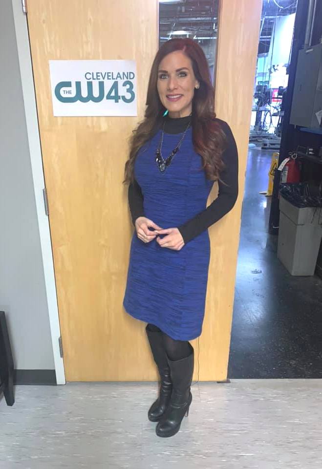 THE APPRECIATION OF NEWSWOMEN WEARING BOOTS BLOG erin logan