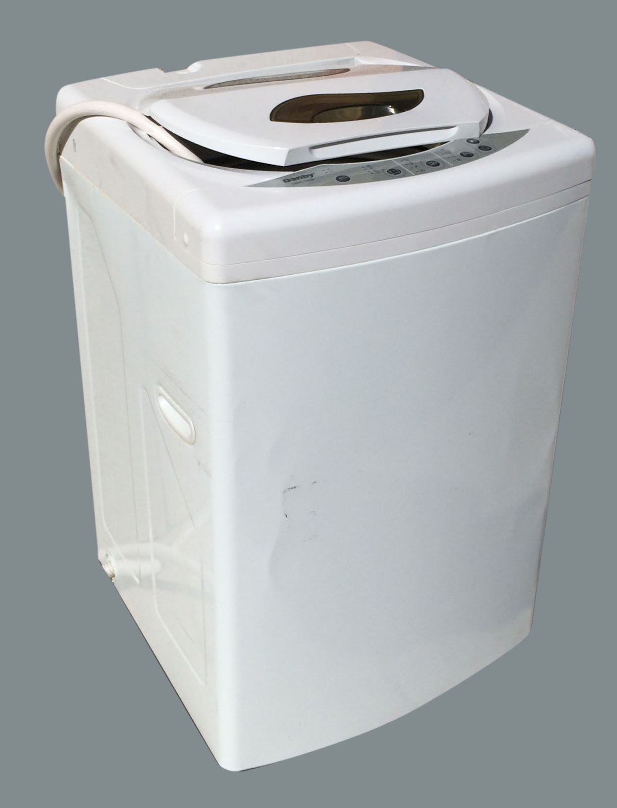 Uhuru Furniture & Collectibles Apartment Sized Washing Machine by