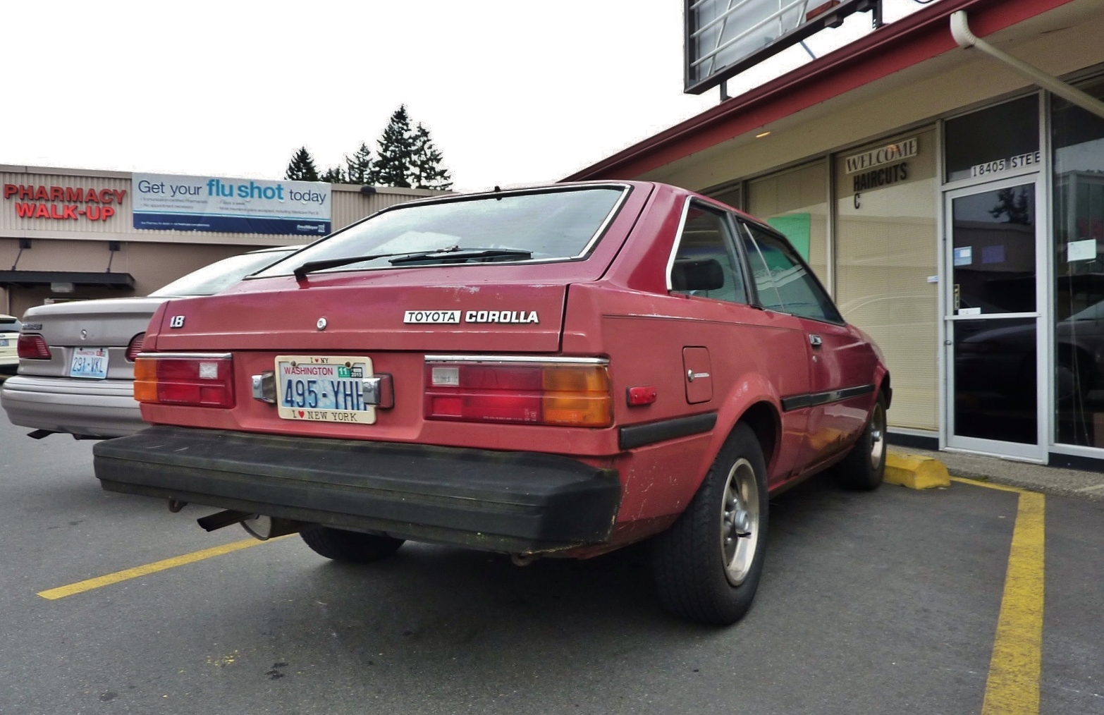 Seattle's Parked Cars: 1981 Toyota Corolla Liftback