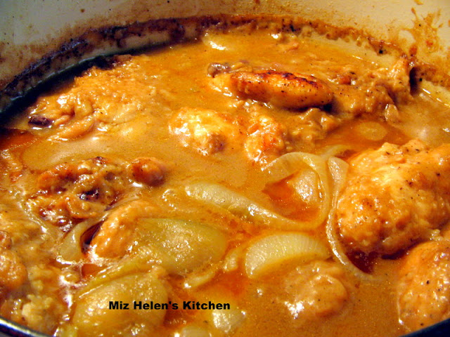 Southern Smothered Chicken at Miz Helen's Country Cottage