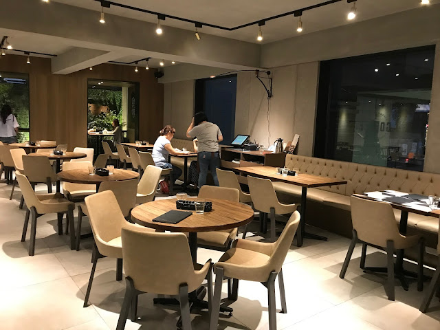 【台南中西區】RÊVE Café 黑浮咖啡（萬昌店），台南早午餐、午晚餐好去處，適合朋友聚餐家人聚會