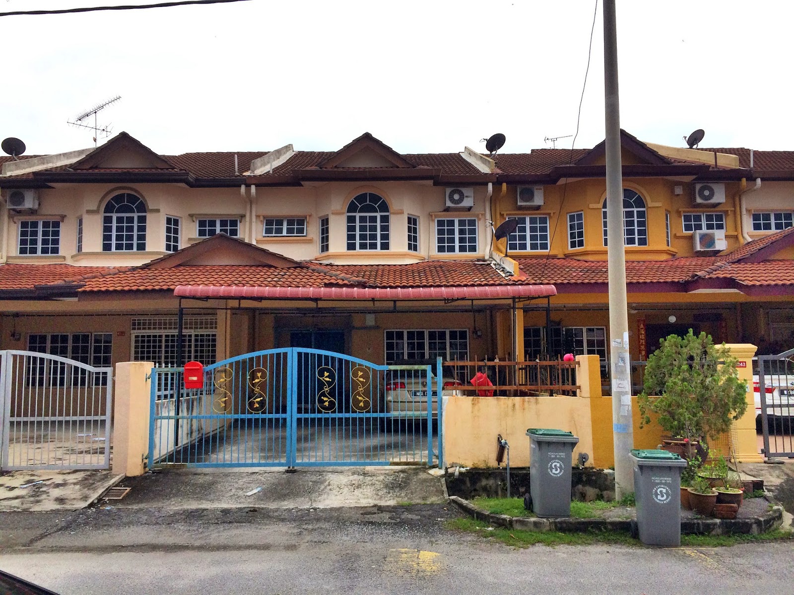 Modern Risiko Beli Apartment Tingkat Atas for Simple Design