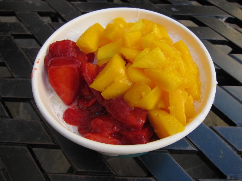 Local Review: Trendspotting? Fluff Ice