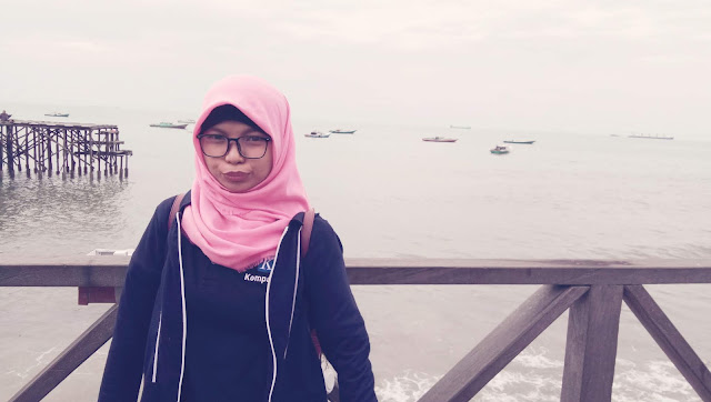Kampung Atas Air - Dermaga Pasar Klandasan - Kucing The Explorer