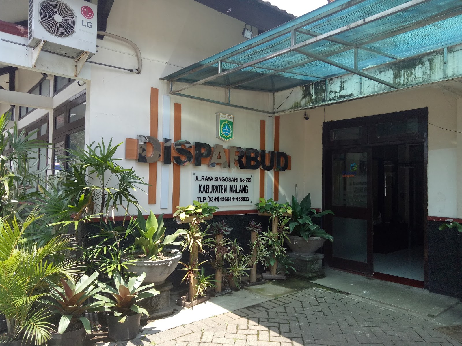 Profil Dinas Pariwisata dan Kebudayaan Kabupaten Malang Profil Dinas Pariwisata dan Kebudayaan Kabupaten Malang