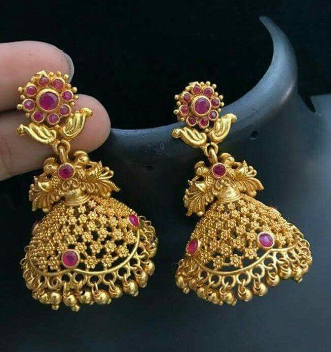 55 Beautiful Gold jhumka earring designs Tips on Jhumka shopping
