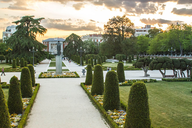 Best Vacation Places: A guide to Madrid