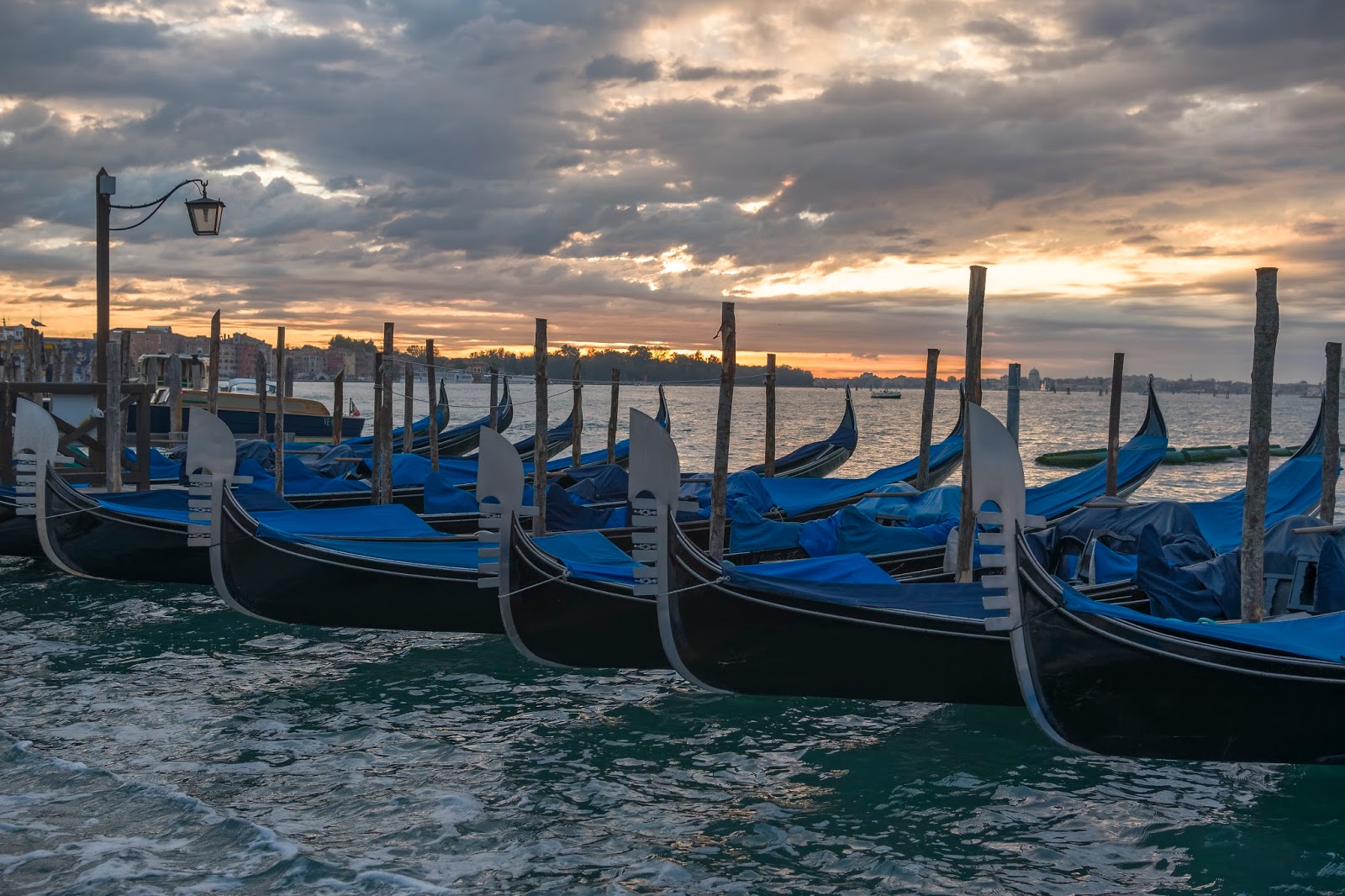 Gondoles Venise Italie