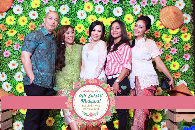 Photobooth Jakarta Pusat Photobooth Jakarta, Bekasi dan Depok