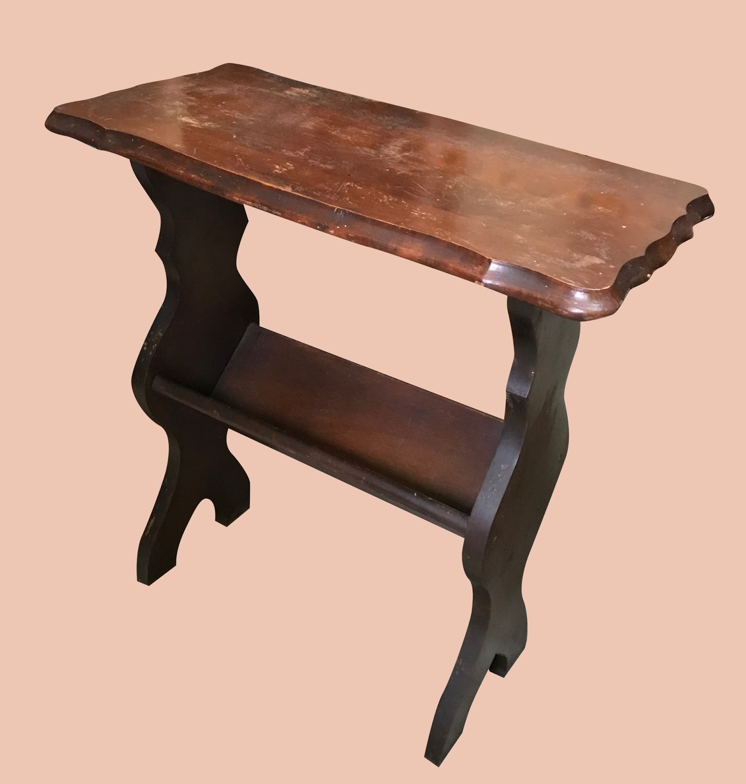 Uhuru Furniture & Collectibles Vintage End Table/Magazine Rack 20 SOLD