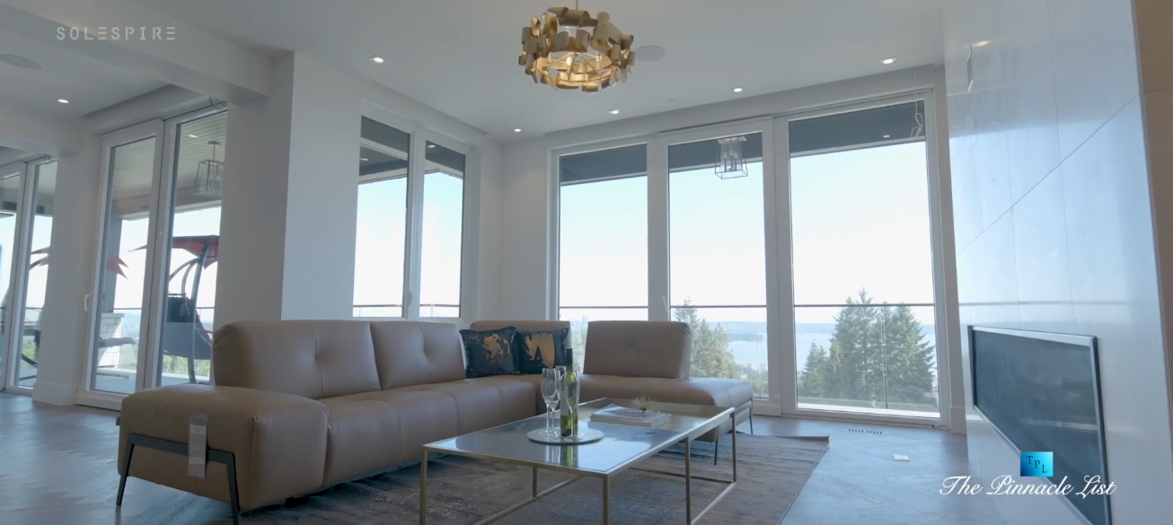 38 Photos vs. 2111 & 2121 Union Court , West Vancouver Luxury Homes Interior Design Tour