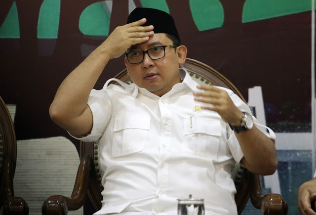 Telegram Diblokir, Fadli Zon Samakan Indonesia Seperti China Telegram Diblokir, Fadli Zon Samakan Indonesia Seperti China